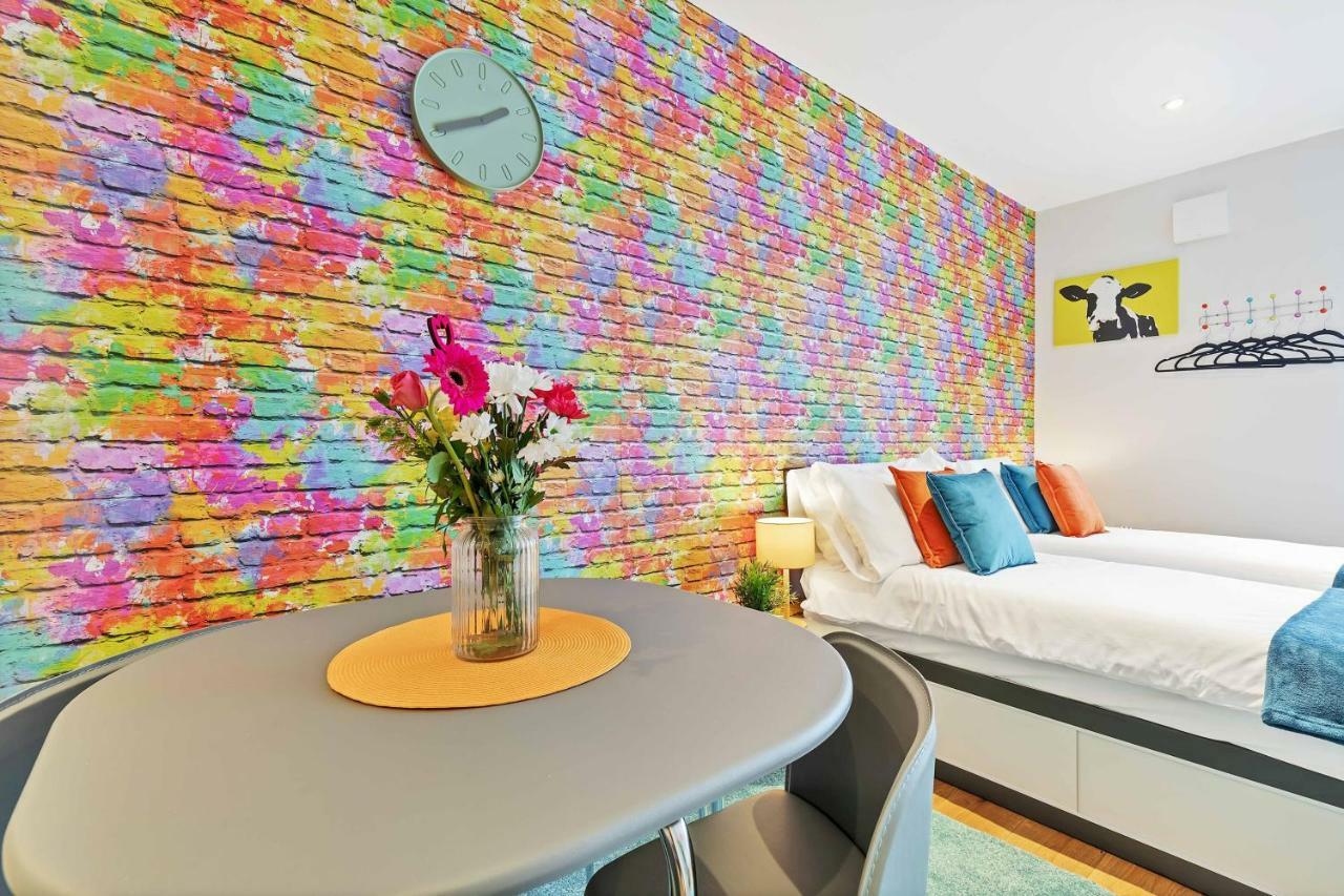 Rainbow Studio - By My Getaways Hove Extérieur photo